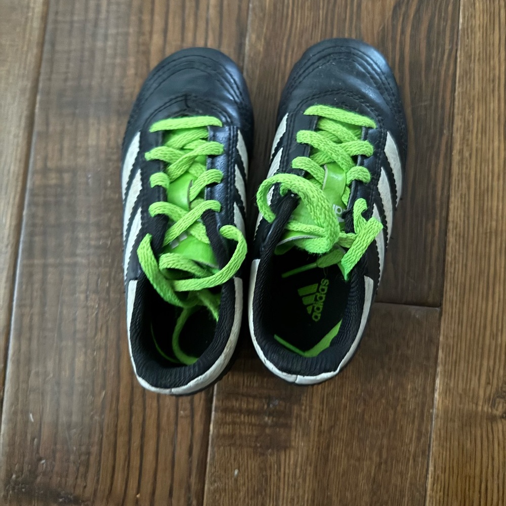Adidas Kids Black and Lime Green Spikes